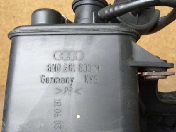 Filtro de carbón OEM 8N0201803M para Audi TT 8N R32 image 6