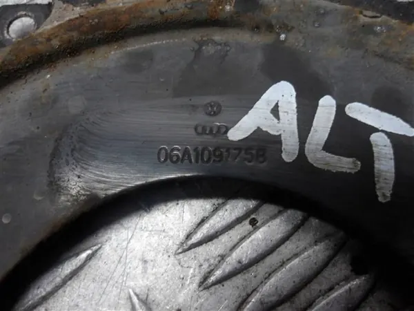 Cubierta de Distribución OEM 06B109123A para Audi image 4