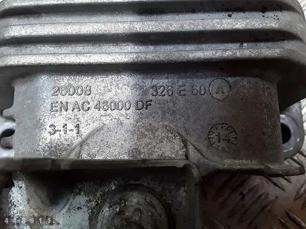 Mercedes A Class 2016 2100 CDI Esquerda OEM a2462400217 image 4