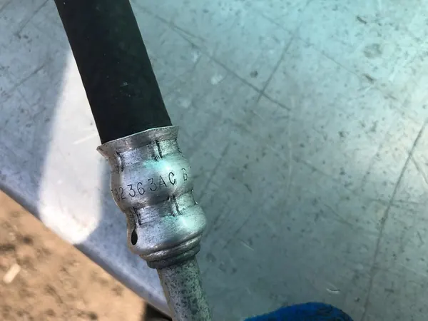 DODGE CHARGER MAGNUM Stuurbekrachtigingsslang 2.7 V6 image 3