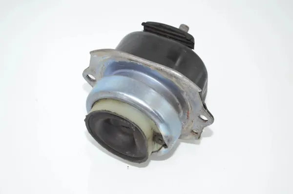 Support moteur BMW OE 6793642 - Avant, Essence image 3