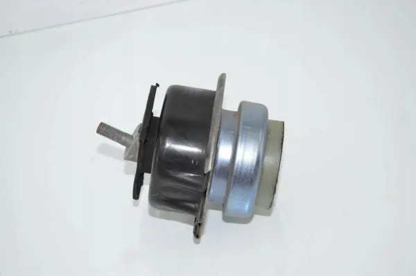 Support moteur BMW OE 6793642 - Avant, Essence image 4