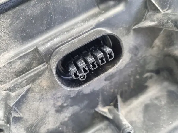 Vasen Ajovalo Range Rover Sport L320 05-09 Xenon image 10