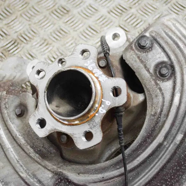 Mozzo anteriore destro BMW 3 (G20, G28) 1544002 image 3