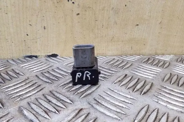 Front PDC Sensor VW GOLF IV VARIANT 1J0919275B image 2