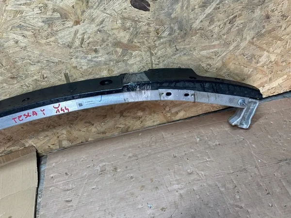 Puskimen vahvistus TESLA Y image 3