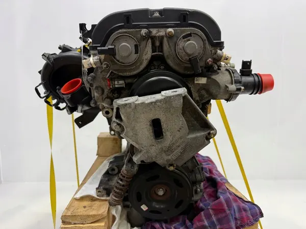 Moottori Opel Meriva B Corsa D Astra IV J 1.4 16V A14XER image 7