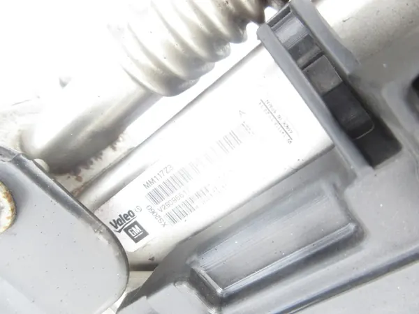 EGR Venttiilin Jäähdytin 1.6 CDTI Opel Astra J Zafira Mokka Insignia B image 5