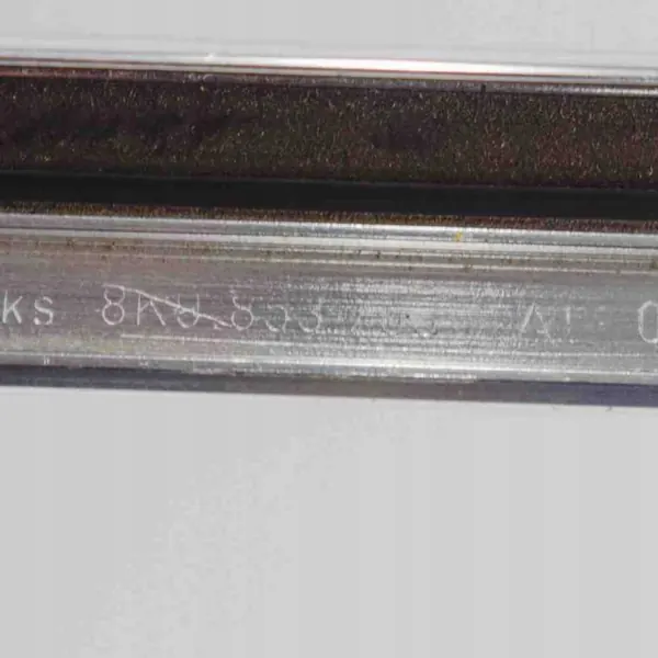 Oikea kattolista Audi A4 (8K2, B8) 8K9853703A image 3