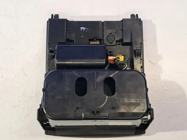 Cenicero Mercedes-Benz OEM A2216801310 - Usado image 3