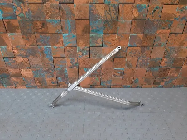 Soporte Tanque Combustible OEM 7468282 BMW X7 G07 image 2