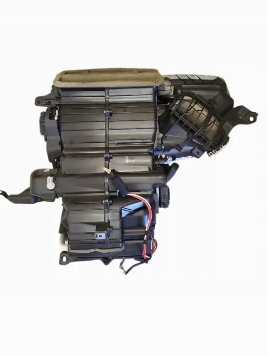 Lämmitys Ford B-MAX 12-19 AV1119B555CE image 2
