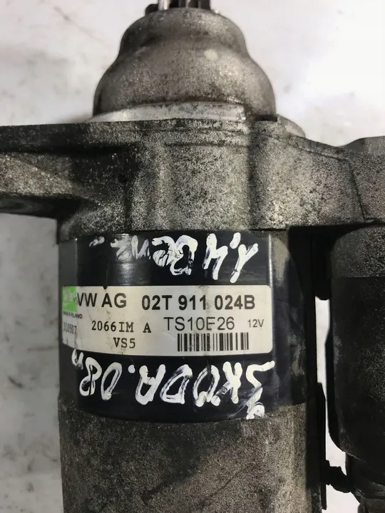 Motor de arranque SKODA ROOMSTER 1.4L 2008 02T911024B image 2