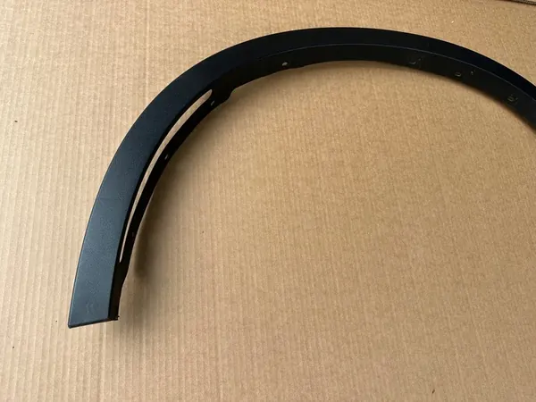 Vasemman etulokasuojan trimmi BMW X6 F16 OE image 3