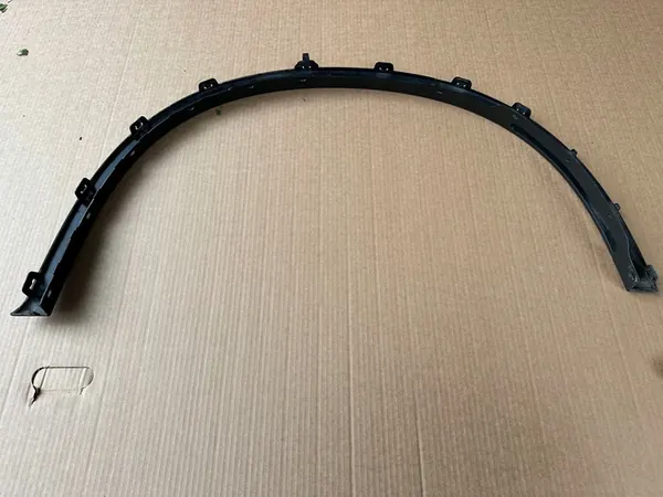 Vasemman etulokasuojan trimmi BMW X6 F16 OE image 6