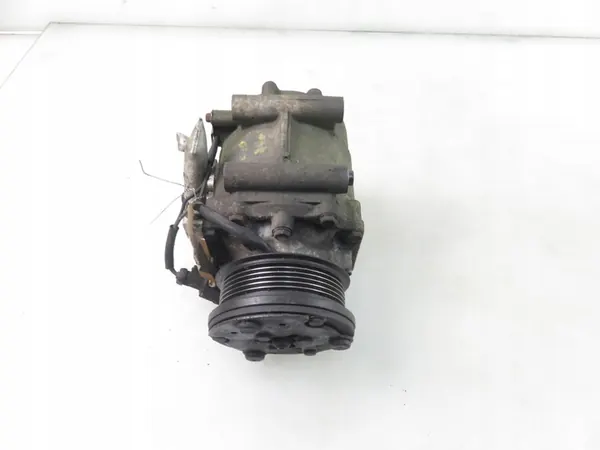 Ilmastointikompressori Ford Fiesta MK5 V 1.3 2S6H19D629AB image 7