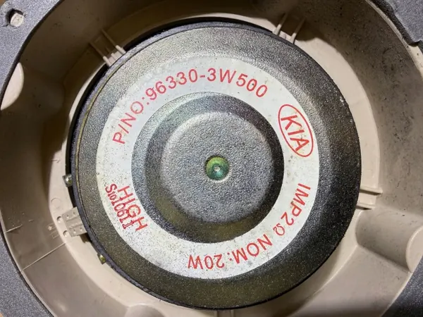 KIA SPORTAGE 3 Achterdeurluidspreker OEM 96330-3W500 image 6
