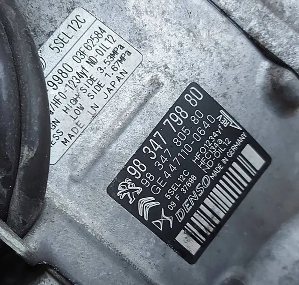 Compresor de aire acondicionado Peugeot 208 1.2 THP OEM image 3