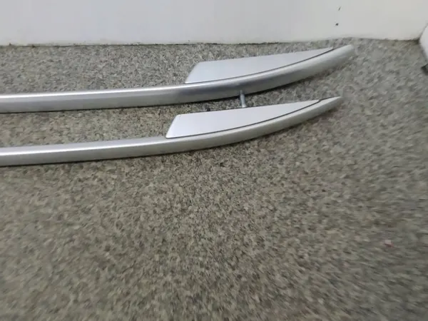 Conjunto de barras de teto VW Volkswagen Touran II (2010-2015) OEM image 4
