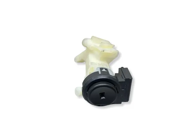 Pièce stationnaire Ford Kuga MK1 OEM 8M5T19H386AB image 2