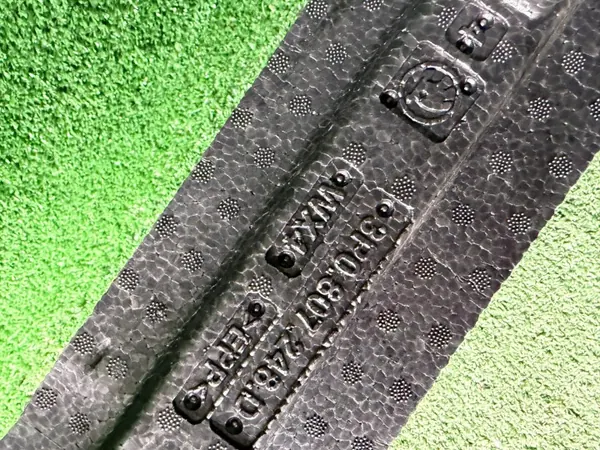 Absorbente parachoques delantero Skoda Superb IV OEM 3P0807248D image 5