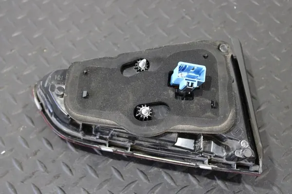 Luz de Maletero Derecha VW Golf VII 5G0945308P image 2