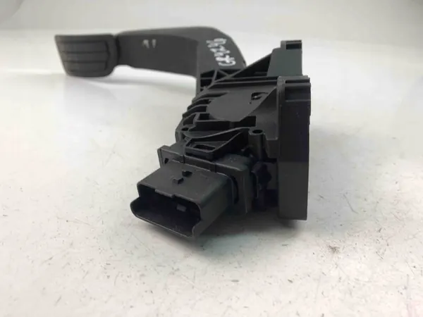 Gaspedaal OPEL CORSA F 9827704480 image 2