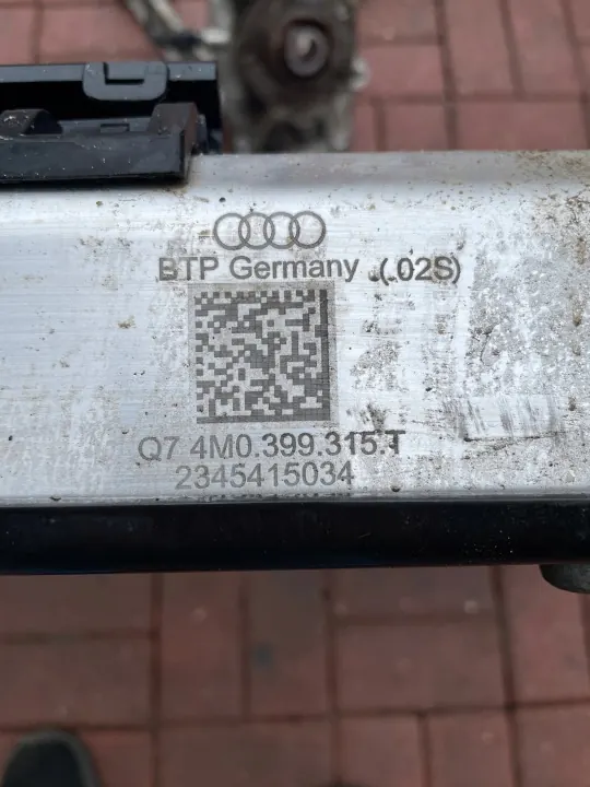 Audi OE voorste slede OEM 4M1399345F 4M0399315T image 3