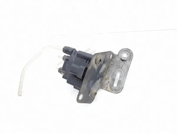 AIRMATIC Verteiler Mercedes W213 A2513200158 image 3