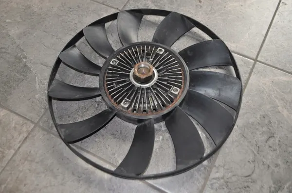 Fläktkoppling VW Audi 1.8T 078121350A image 3