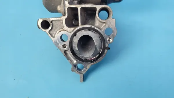 Pompe à eau OEM 0810105920102 pour Toyota RAV4 V image 10