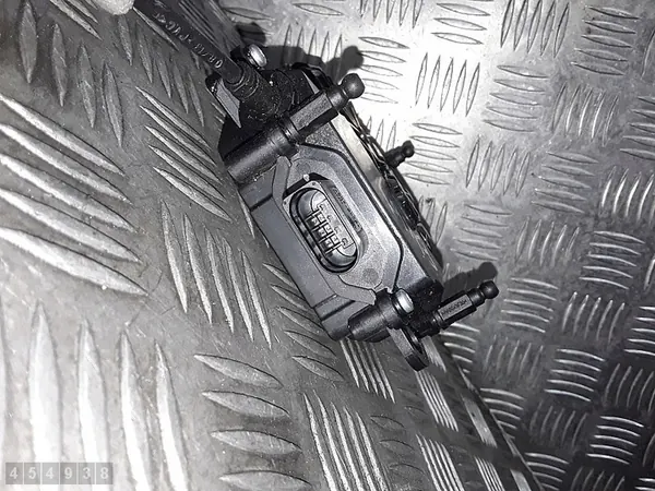 Motor de porta-malas CPLA-404C10-BB Range Rover L405 image 4