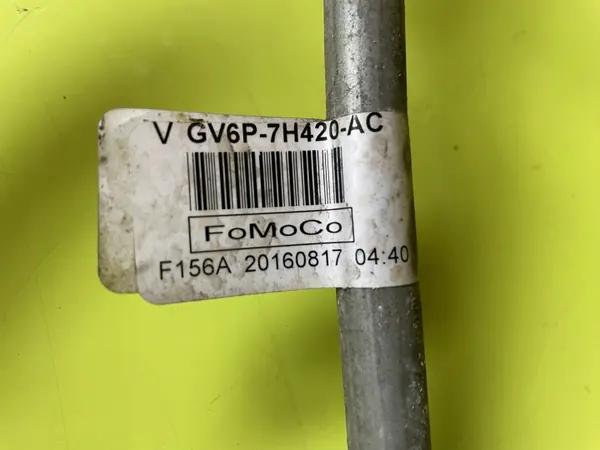 Conduto de óleo caixa OEM GV6P-7H420-AC Ford Kuga image 4