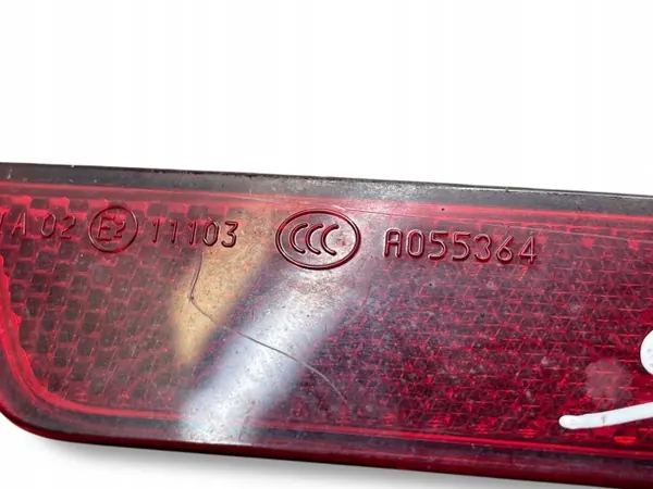 Reflector faro trasero Opel Astra J 2015 OEM A055364 image 8