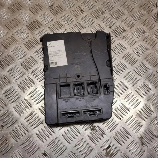 Module Confort OEM 8200306433 pour Renault Megane II image 2