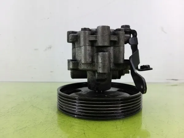 Ohjaustehostinpumppu Citroen Berlingo I 1.9 D 1996-2010 ZF 6PK image 3