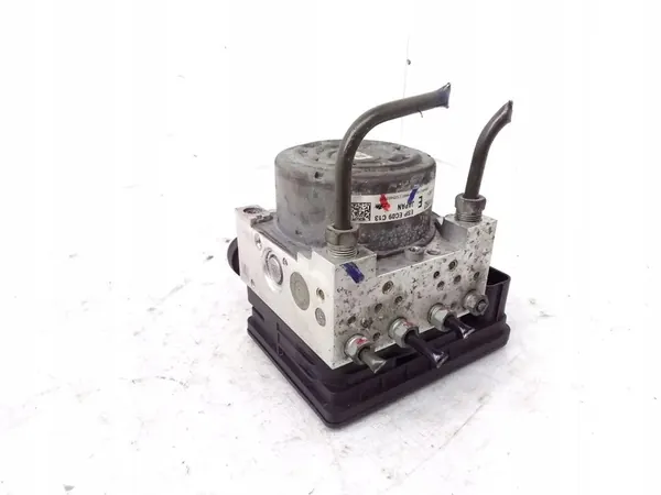 Mitsubishi Outlander ABS Rempomp 4670A992 image 2