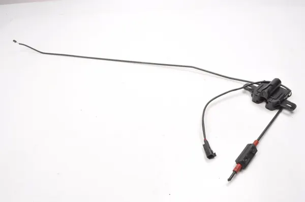 Fecho do Capô Volvo V40 II OEM 260144 - Usado image 2