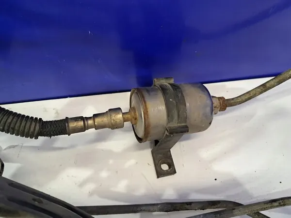 Tubo de enchimento de óleo Chevrolet Tahoe 32055817 image 5