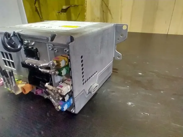 BMW F10 M5 M6 Radio CD-läsare OEM 9327318 image 6