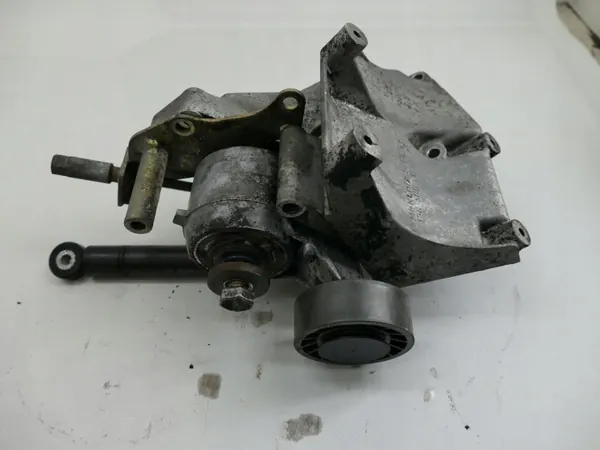 Mercedes S W126 kompressorituki OEM 1264660641 image 2