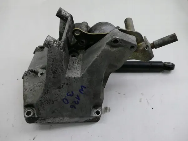Mercedes S W126 kompressorituki OEM 1264660641 image 4