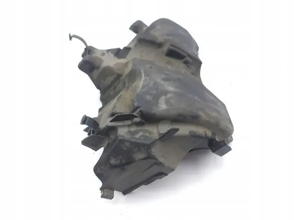 Cubierta Motor Infiniti Q30 OEM 175B10994R Usado image 3