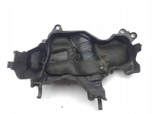 Cubierta Motor Infiniti Q30 OEM 175B10994R Usado image 7