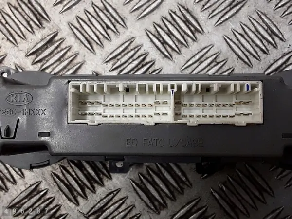 Kia Ceed airco bedieningsmodule OEM 97250-1H600EQ image 5