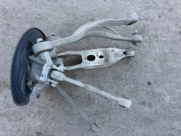 Audi Q7 4M achter rechter ophangarm OEM 26.02 image 3