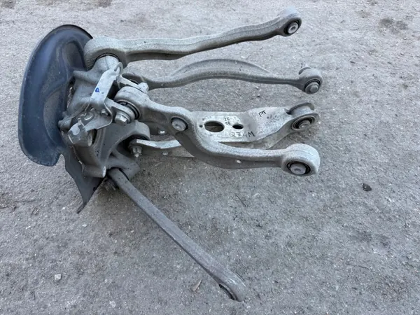 Audi Q7 4M achter rechter ophangarm OEM 26.02 image 4