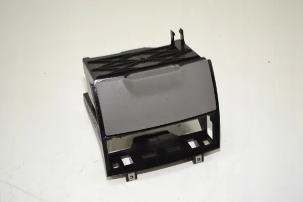 OEM A9066800558 Cendrier Porte-gobelet VW Crafter image 2