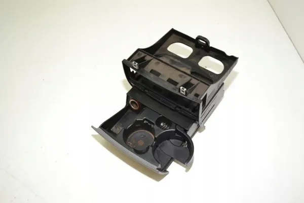 OEM A9066800558 Cendrier Porte-gobelet VW Crafter image 6