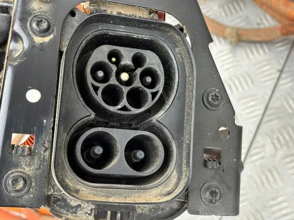OEM 9834129480 Tomada Carga Peugeot 208 E-208 Cabo image 4